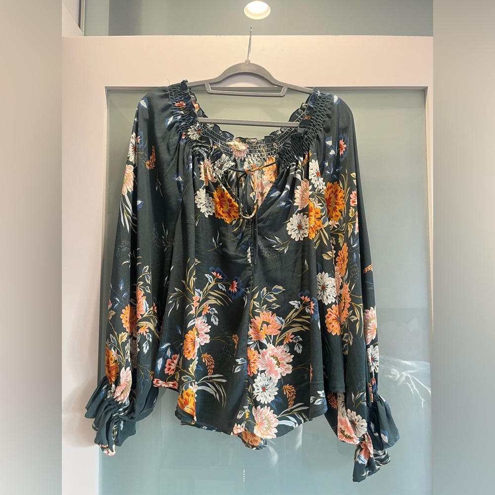 Floral Women's Top - Green